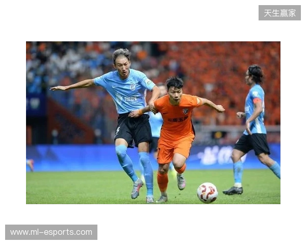 博主：大连英博迎来冬窗第二名新援，云南玉昆球员罗竞即将加盟